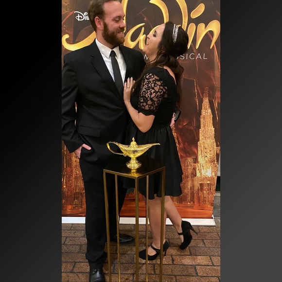 Meet your Posher, Rina - Picture 1 of 1